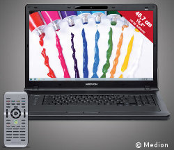 Das Medion-Notebook Akoya P8614 hat einen Bildschirm mit 18,4 Zoll Diagonale